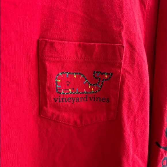 Vineyard Vines Red Long Sleeve Christmas Lights on Whale Size Small - Picture 2 of 5